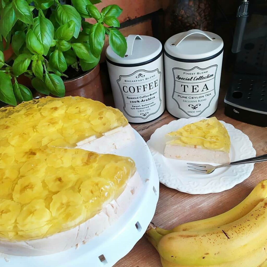 bananowy sernik na zimno